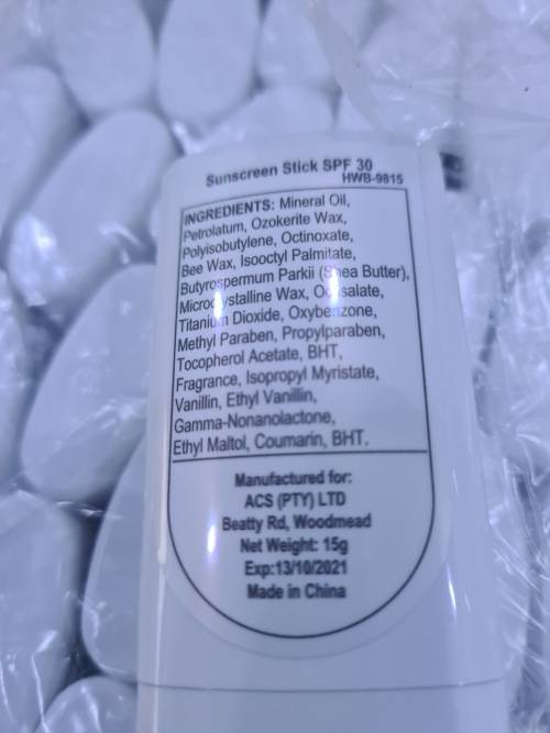 50 PIECES IN A BOX SPF 30 SUNSCREEN STICK(15G EACH)