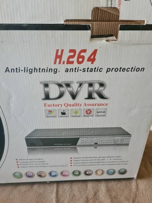 16 CHANNELS DVR INCL.POWER SUPPLY.REMOTE and MOUSE(ANTI LIGHTNING PROTECTION)