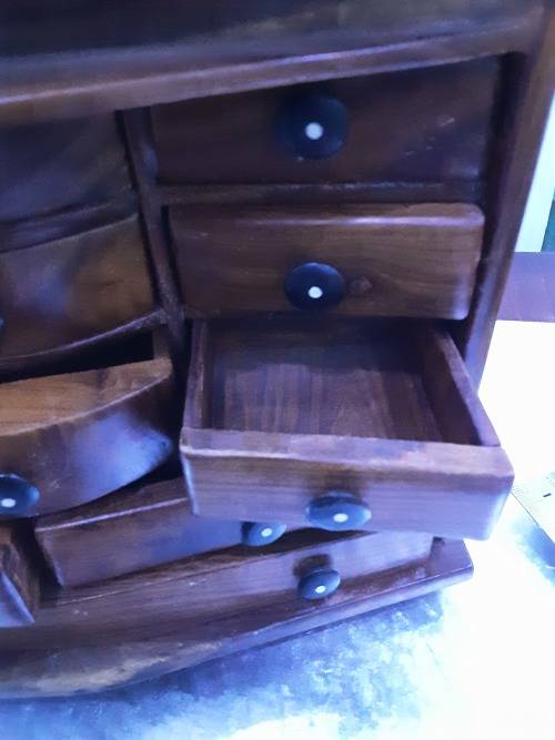 VINTAGE SOLID WOODEN 12 DRAWER DIAMENTIONAL JEWELRY BOX(27 X 22CM)
