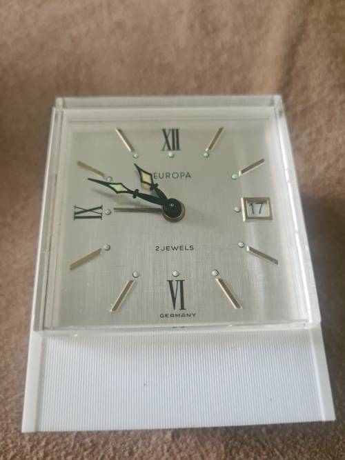 VINTAGE MECHANICAL 2 JEWELS EUROPA ALARM CLOCK WITH DATE IN ORIGINAL BOX