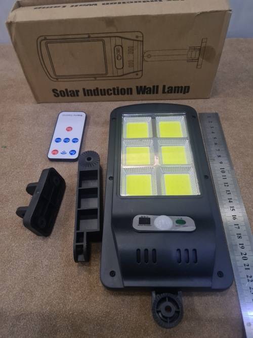 SOLAR INDUCTION WALL LAMP(REMOTE CONTROL)