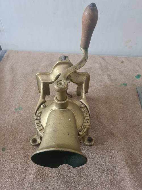 VINTAGE COFFEE GRINDER (NO.2)LONDON SPONGE & CO