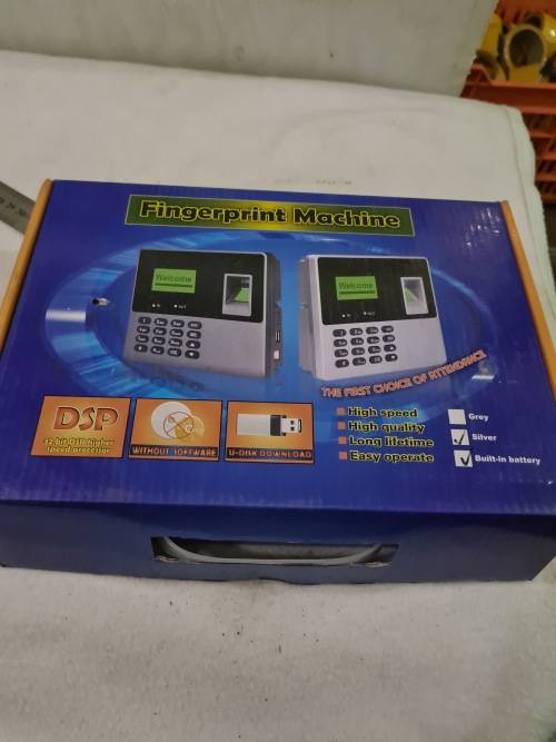 FINGERPRINT MACHINE WITH BYILT IN BATTERY(DSP)