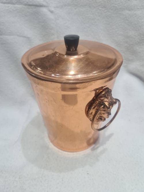 COPPER WITH LIONS HEAD HANDLES STORAGE CONTAINER