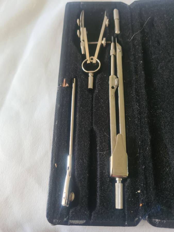 VINTAGE DRAWING INSTRUMENTS (503)