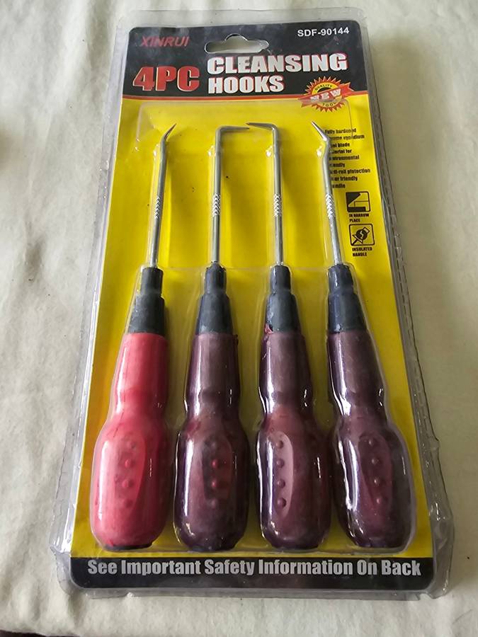 4  PIECE MACHINERY CLEANING HOOKS