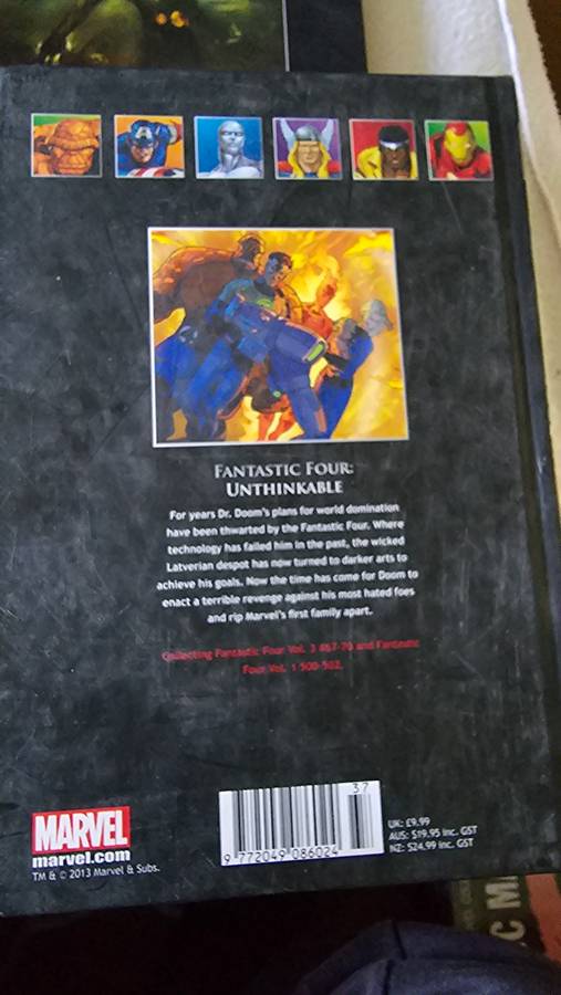 5 X MARVEL SUPERHEROES HARDCOVER COMICS