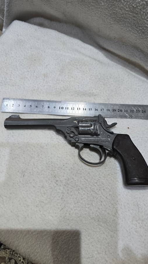 VINTAGE COMMANDO CAP GUN(MADE IN ENGLAND)