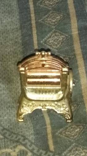 BRASS SLOT MACHINE DISPLAY