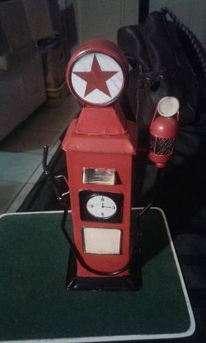 METAL PETROL PUMP-SEE DESCRIPTION