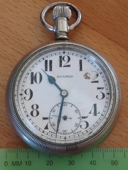 VINTAGE ROAMER POCKET WATCH FOR REPAIR