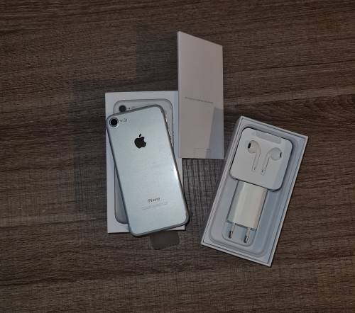 Apple iPhone 7 - Silver - New Condition