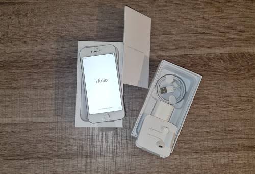 Apple iPhone 7 - Silver - New Condition