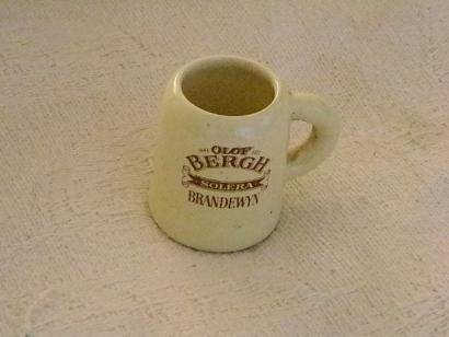 1643-1723 OLOF BERGH MINI BAR MUG