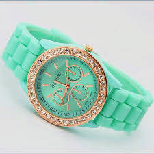High Quality Silicone Mint Green Ladies Watch with Diamante Dial