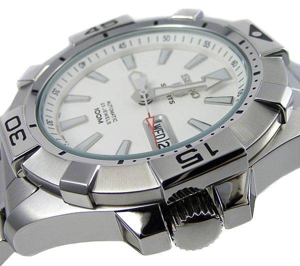 SEIKO 5 SPORT 100m Automatic DayDate
