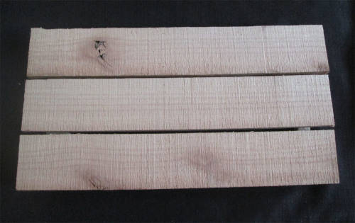 The Velvet Attic - Rough Pallet Board - 3 Bar