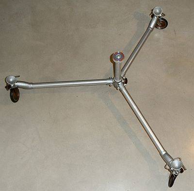 LINHOF TRIPOD DOLLY CA 1955 VERY GOOD CONDITION MADE BY LINHOF (ORIGINAL SEAL) GERMANY