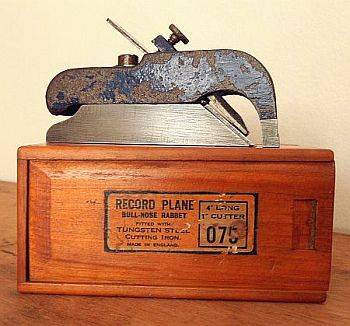 VINTAGE "RECORD" BULL-NOSE RABBET PLANE CA 1950s WITH ORIGINAL WOOD BOX MADE IN ENGLAND
