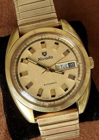 NIVADA  AUTOMATIC WATCH  DAY DATE GOLD PLATED CASE G 20 WORKING  SWISS MADE CA 1968/70's