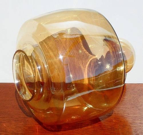 VINTAGE AMBER GLASS LAMPSHADE 196070