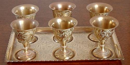 VINTAGE BRASS TRAY WITH 6 EGG CUPS VERY GOOD CONDITION