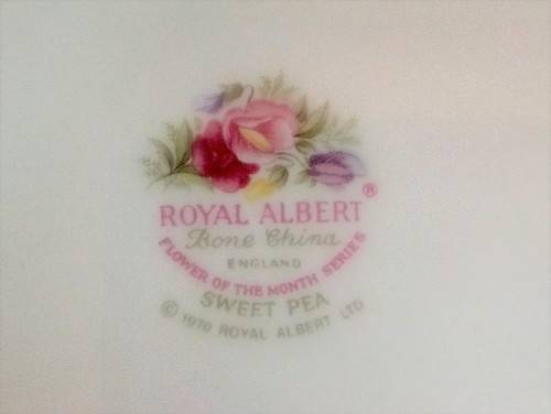Royal Albert "Sweat Pea" Breakfast Duo (Flower of the Month: April)