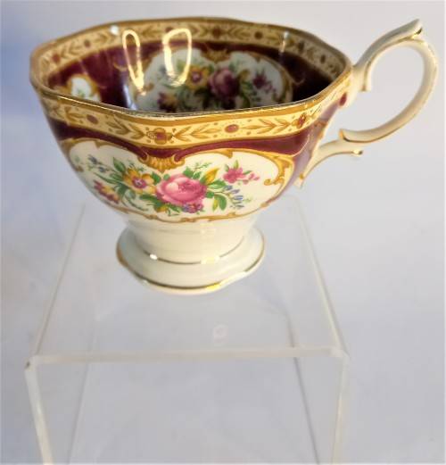 Royal Albert `Lady Hamilton` Trio