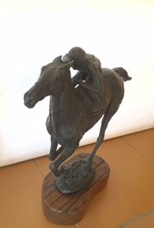 JOCKEY - HORSE BRONZE