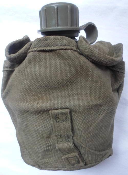 SADF BORDER WAR PERIOD WATER BOTTLE,COMPLETE WITH FIRE BUCKET
