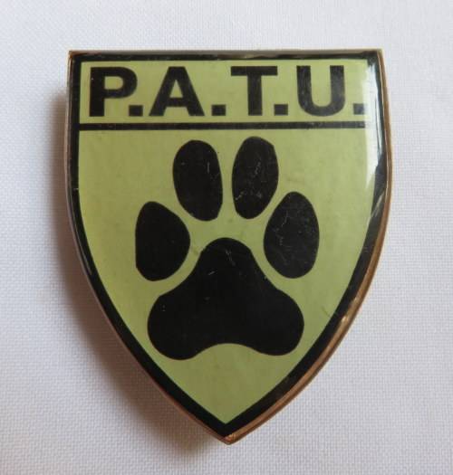 FANTASY RHODESIAN FLASH- 3 PINS