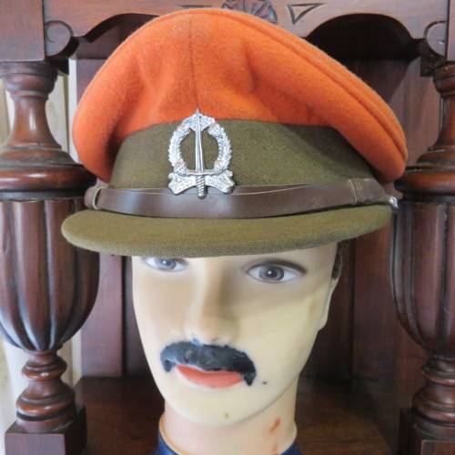 SA CORPS MILITARY POLICE OFFICERS PEAKED CAP