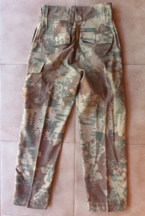POLICE SPECIAL TASK FORCE 1ST PATTERN CAMO TROUSERS-SIZE 32 PIPE LENGTH-73CM