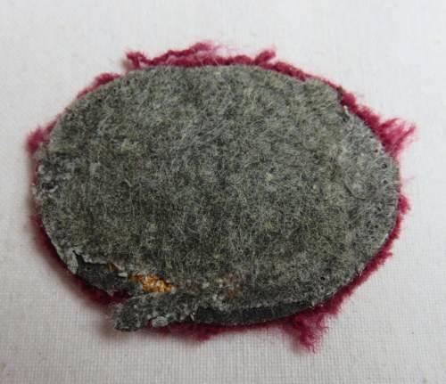 RECCE FIRST ISSUE BERET BADGE 1985-SMALL WITH COMPASS COLOURS REVERSED-GUARANTEED ORIGINAL-PAGE 156