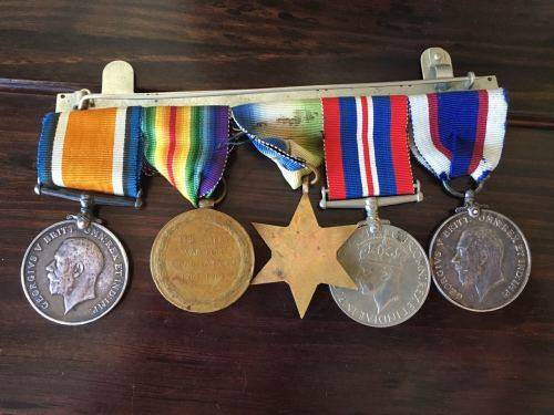 FULL SIZE ROYAL NAVY WW1 & WW2 MEDAL GROUP TO THE SAME PERSON-WW1 MEDALS NAMED TO J 80756 J.F.W. COL