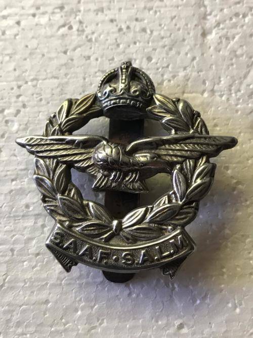 SAAF CAP BADGE-WHITE METAL- LUGS REPLACED WITH SLIDER