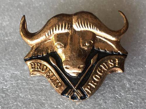 32 BATTALION CAP BADGE IN ENAMEL AND GILT-1ST MANUFACTURE RETURNED AS THEY SHOULD HAVE BEEN CHROMED-