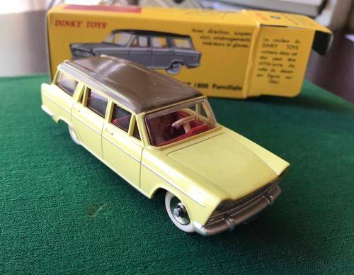 DINKY TOYS-DIE CAST MODEL FIAT 1800 ESTATE SCALE 1:43-CONDITION MINT NEW-BOXED 7 SOLD WITH 13 PAGE B
