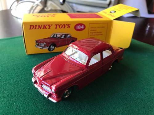 DINKY TOYS -DIE CAST MODEL-VOLVO 122S- SCALE 1:43-CONDITION MINT NEW-BOXED & SOLD WITH 13 PAGE BOOKL