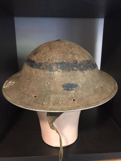 ORIGINAL WW2 BRITISH TIN HAT
