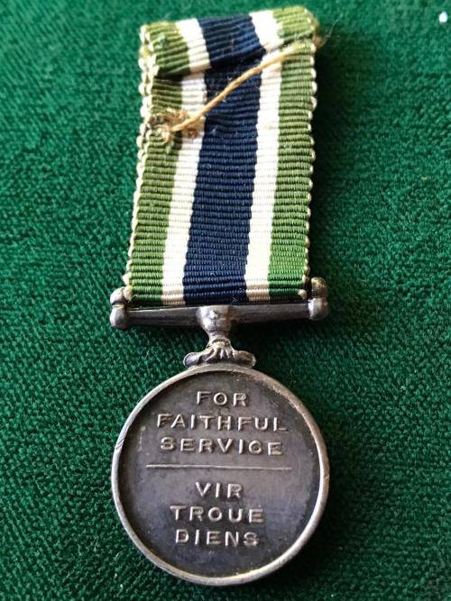 MINIATURE SILVER SA POLICE FAITHFUL SERVICE MEDAL