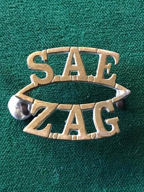 SA ENGINEERS BRASS SHOULDER TITLE-WORN 1922 -1926- 2 LUGS