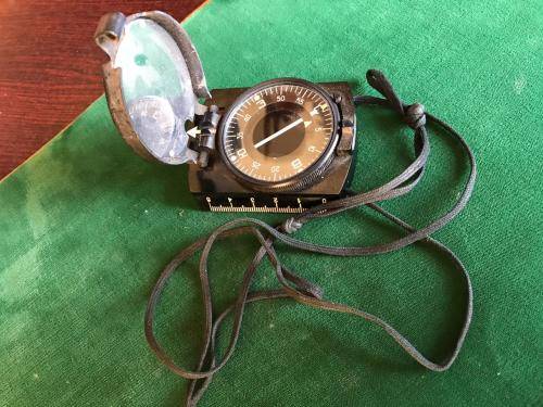 RECCE ISSUE COMPASS-ORIGINAL- PERFECT WORKING CONDITION