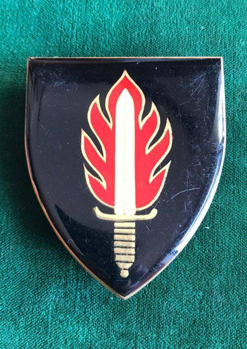 11 COMMANDO SHOULDER FLASH-3 PINS