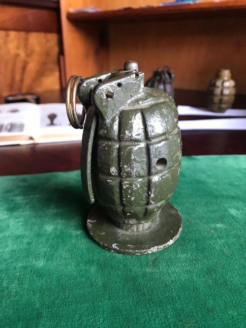 WW2 INERT,BRITISH MILLS HAND GRENADE- ON STAND