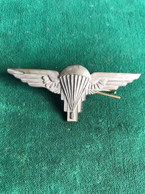 ZIMBABWE ARMY PARACHUTE REGT. METAL QUALIFICATION WINGS-POST 1980- 2 LUGS