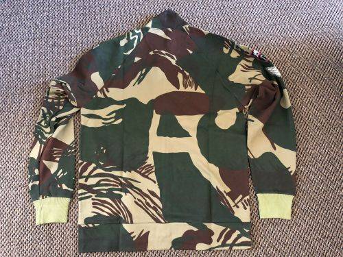 RHODESIAN CAMO TRACKSUIT TOP-SIZE MEDIUM-MEASURES 55CM ARMPIIT TO ARMPIT-MAKERS LABEL AND IN VERY GO
