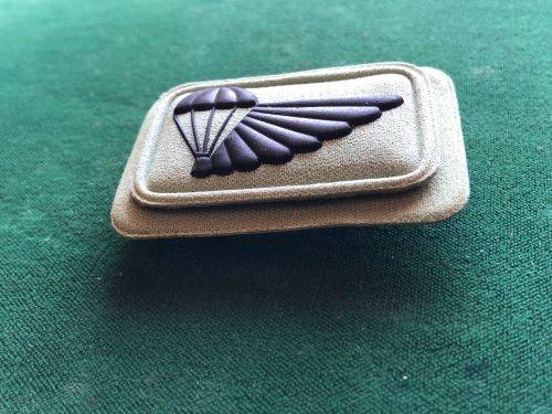 SANDF AIR SUPPLY BADGE- EMBOSSED WITH 2 PINS