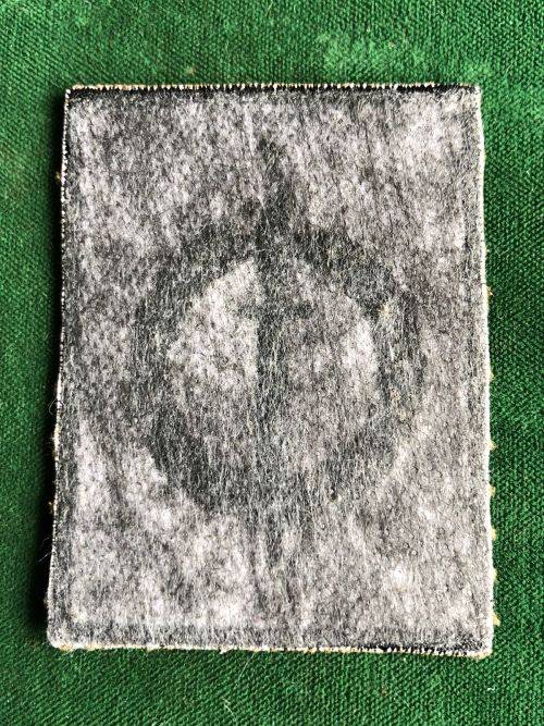 RECCE OPERATORS QUALIFICATION BREAST BADGE-BLACK EMBROIDERED ON NUTRIA