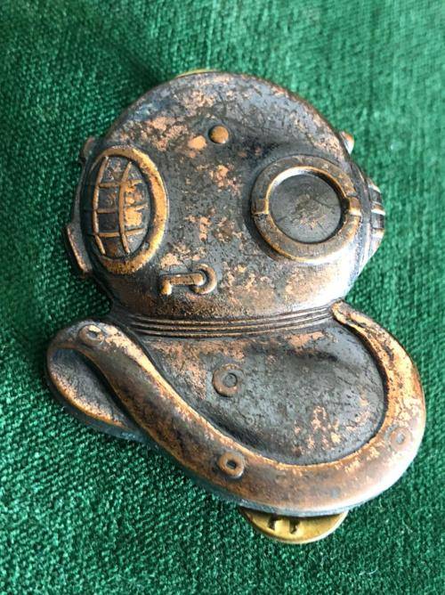 RECCE/2ND TYPE PART 1 DIVER (COPPER) QUALIFICATION FOR ARMY DIVERS-THE COPPER VARIETY WAS ADOPTED AS